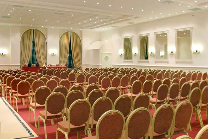 Ballroom/Hall 55 of 65