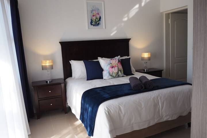 Room 2 of 79