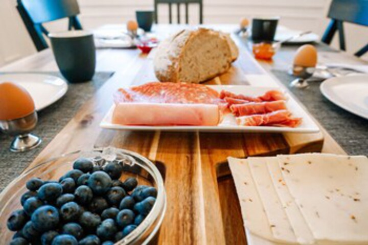 Breakfast/Coffee Service 7 of 42