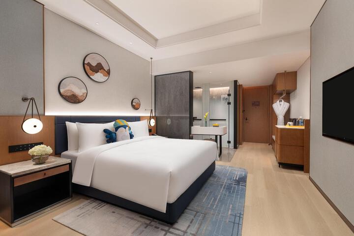 Room 107 of 108