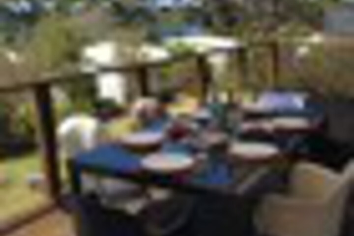 Dining 65 of 78