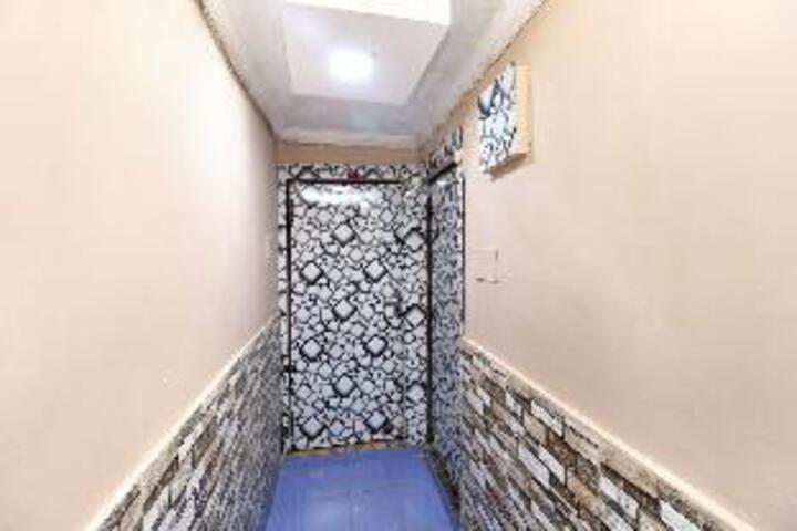 Hotel Kamal by OYO Rooms