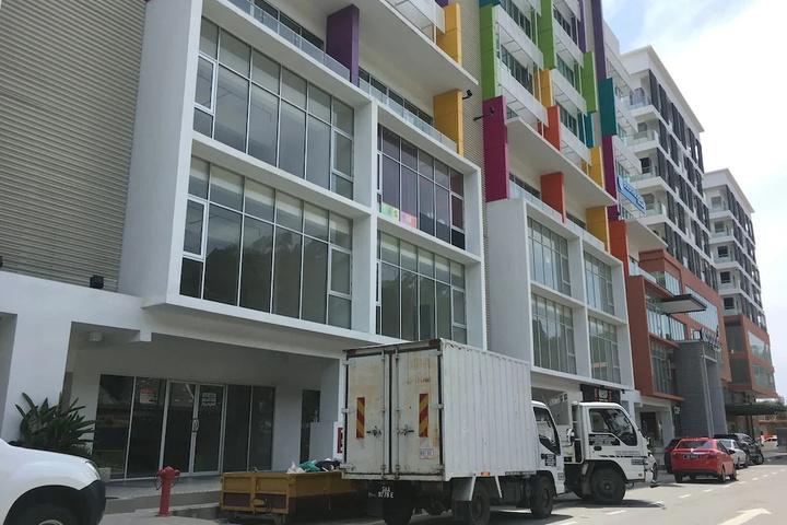Jio Suites Big Quadruple Aeropod KK