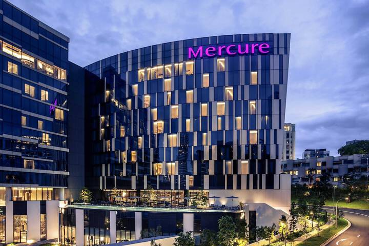 Mercure Singapore on Stevens