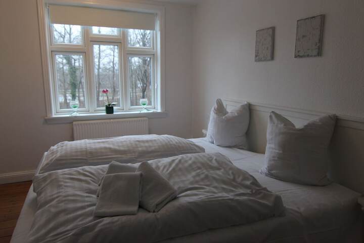 Room 7 of 40