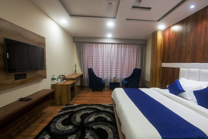 Room 6 of 34