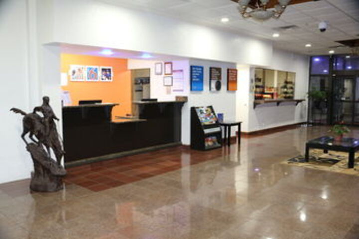 Hotel Interior 10 of 33