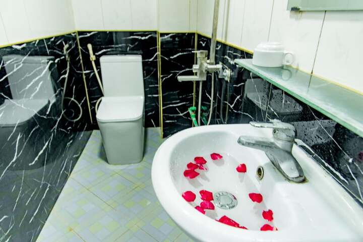 Bath Photo