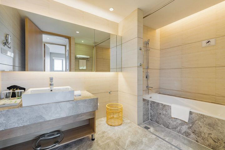 Clean Restrooms