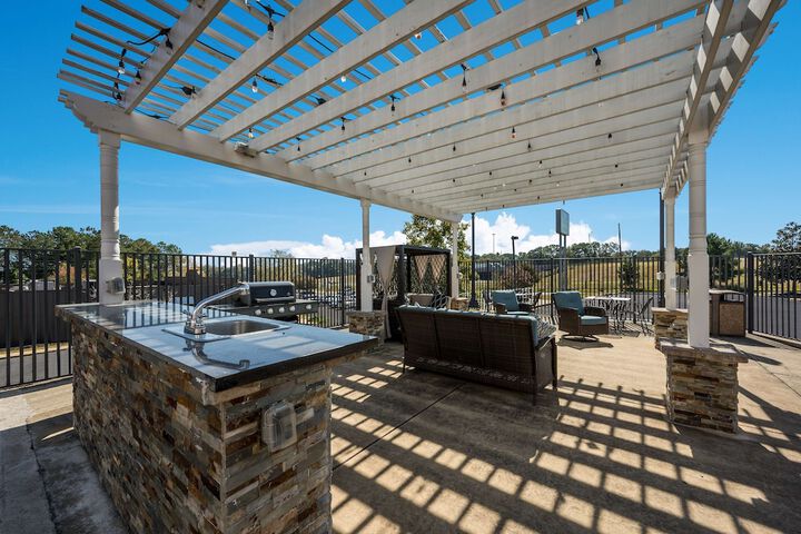 BBQ/picnic area