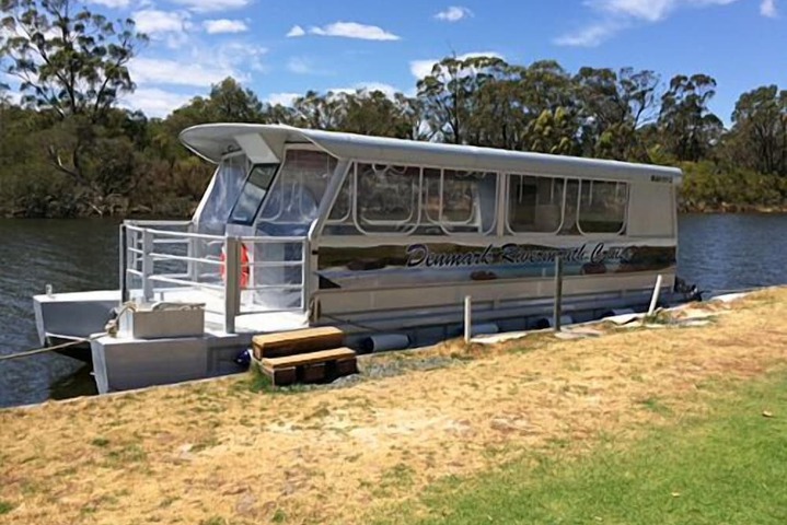 Property Grounds 26 of 29