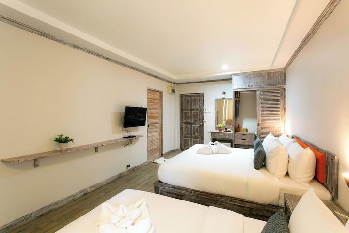 Room 70 of 150
