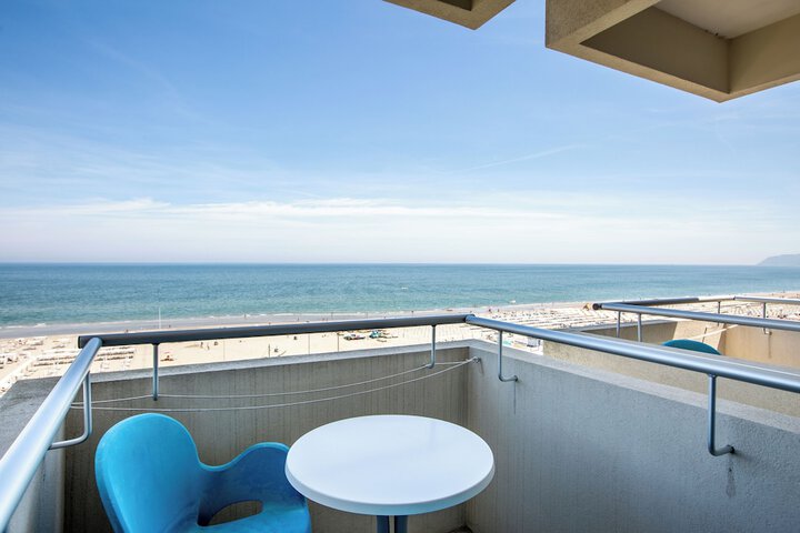 Terrace/Patio 35 of 75