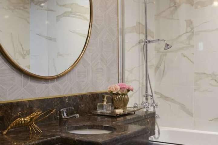 Bathroom Interior Photo