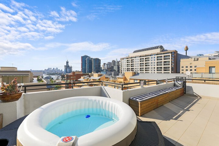 Terrace/Patio 8 of 13