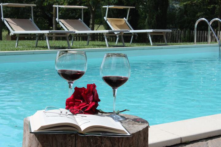 Hotel with Pool