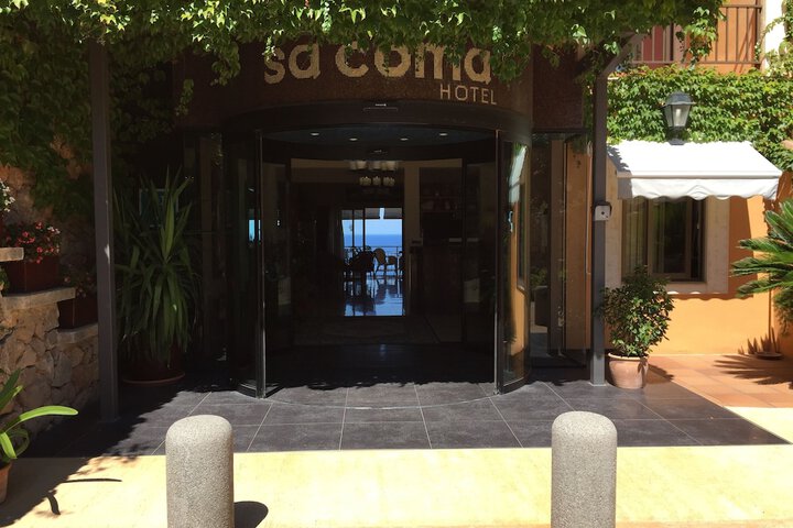 Hotel 35 of 60