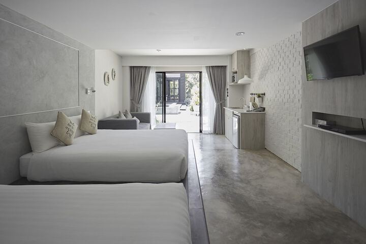 Room 26 of 71