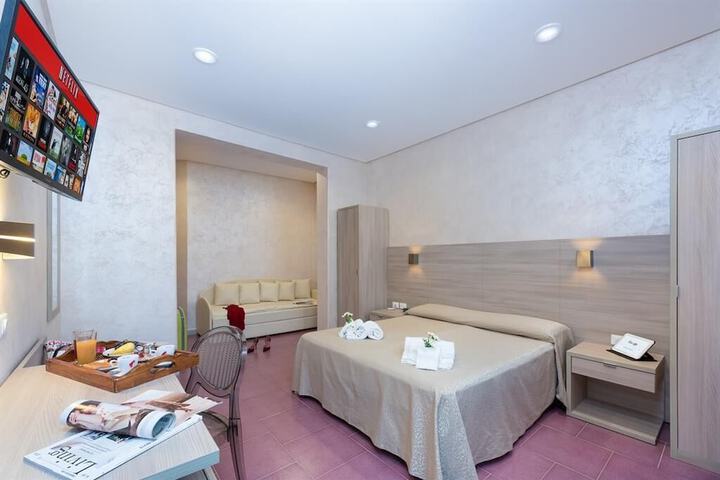 Room 20 of 47