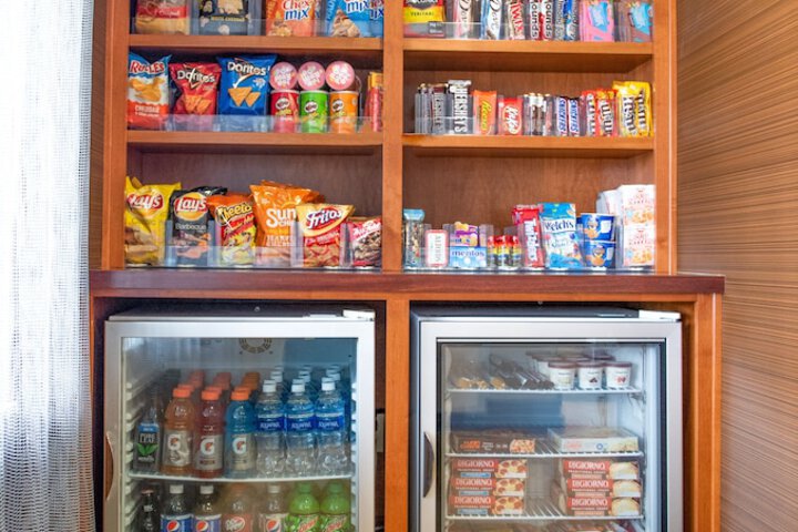 Snack bar
