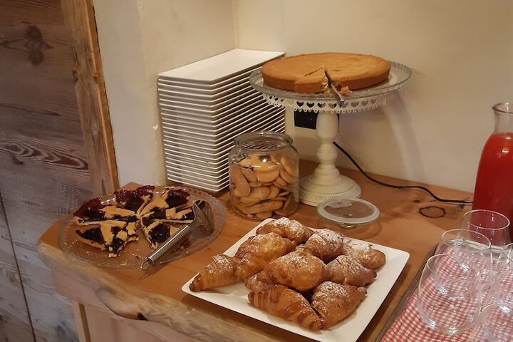 Breakfast/Coffee Service 134 of 172