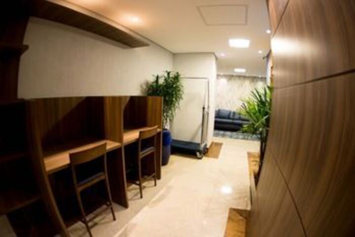 Business Center 10 of 26