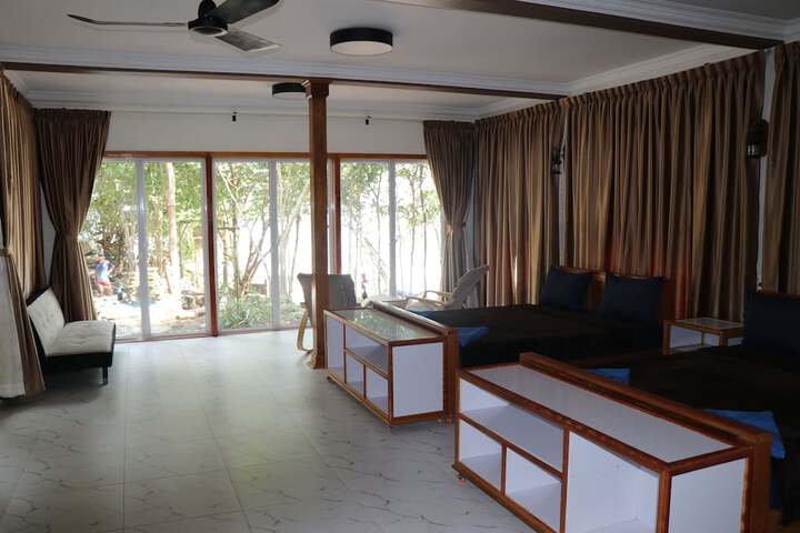 Room 22 of 116