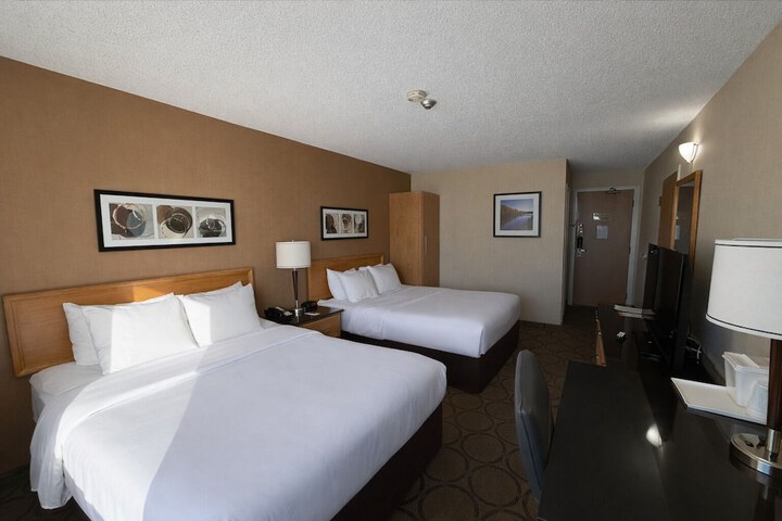 Room 15 of 31