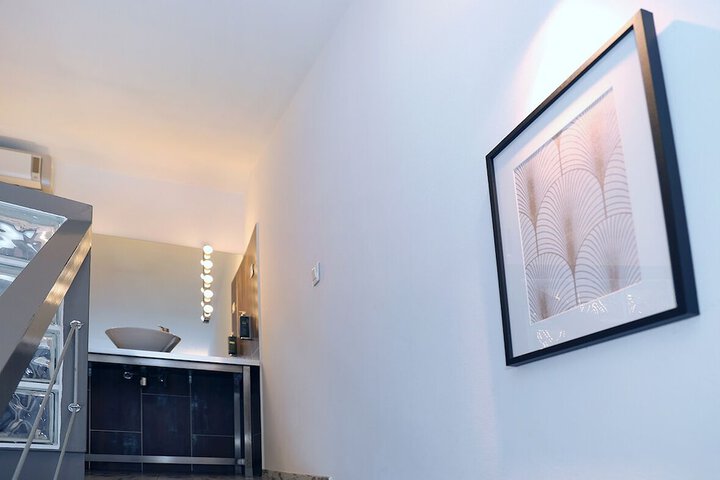 Room 34 of 74