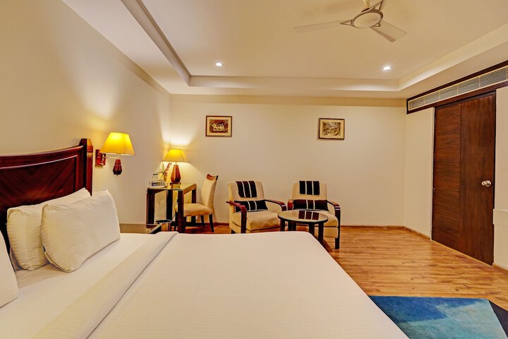 Room 8 of 24