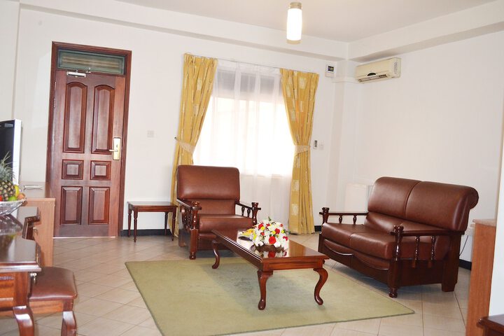 Room 16 of 39