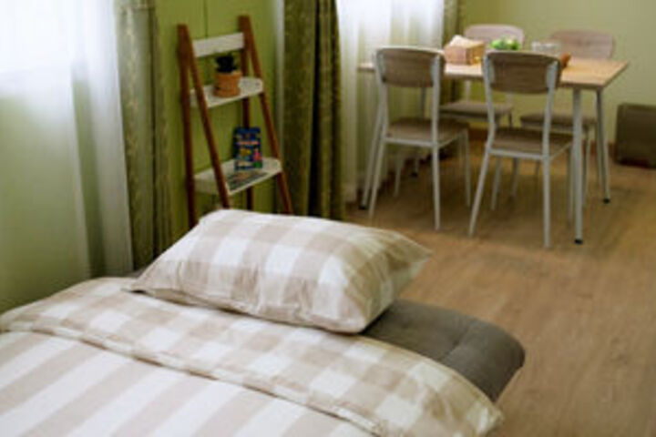 Room 13 of 17