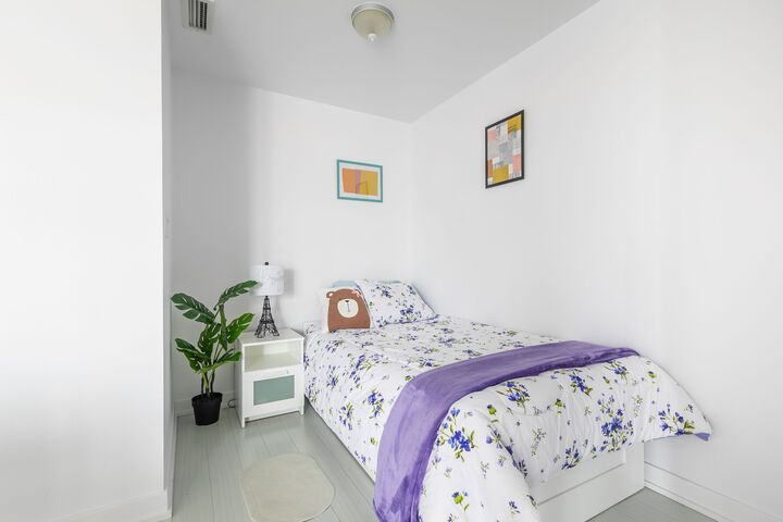 Room 92 of 112