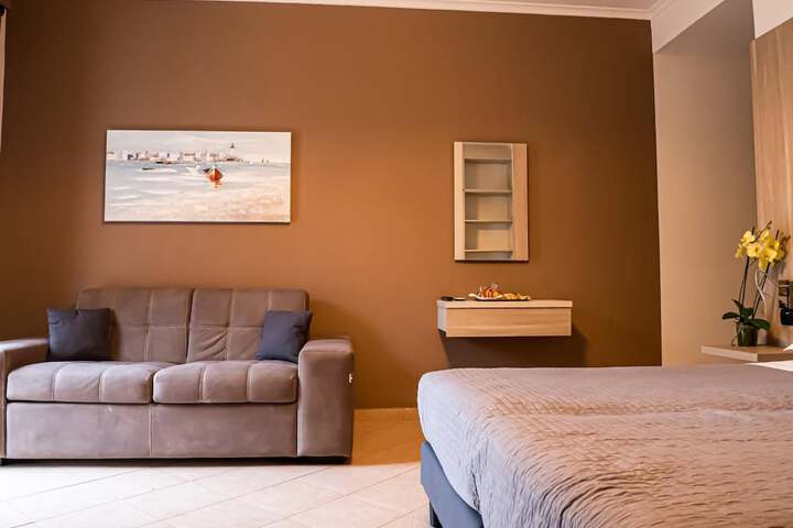 Room 19 of 55
