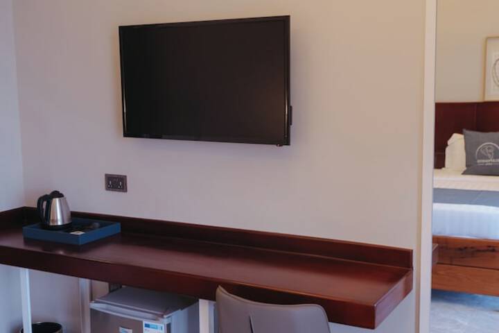 Room 5 of 35