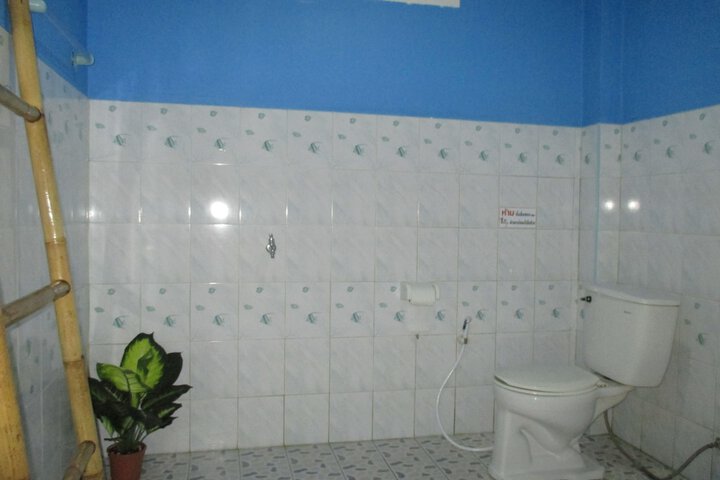 Room 30 of 59