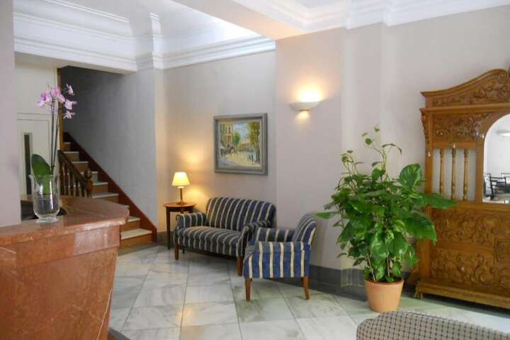 Hotel Interior 4 of 38