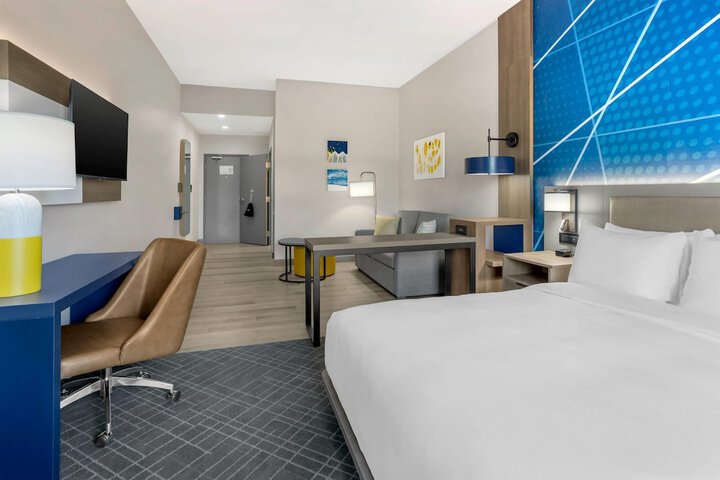 Room 20 of 43