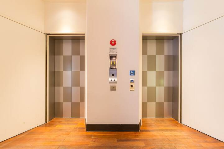 Elevator