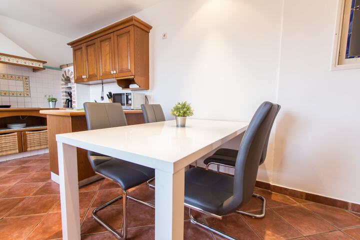 Dining Photos