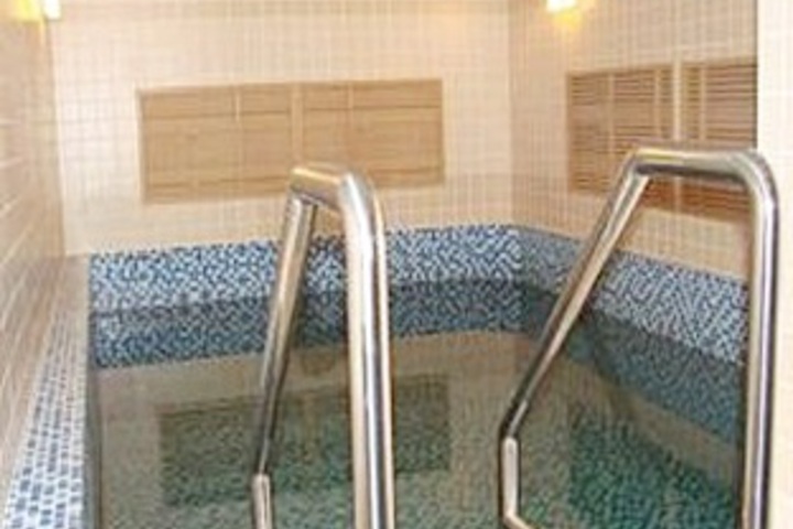 Pool 8 of 8