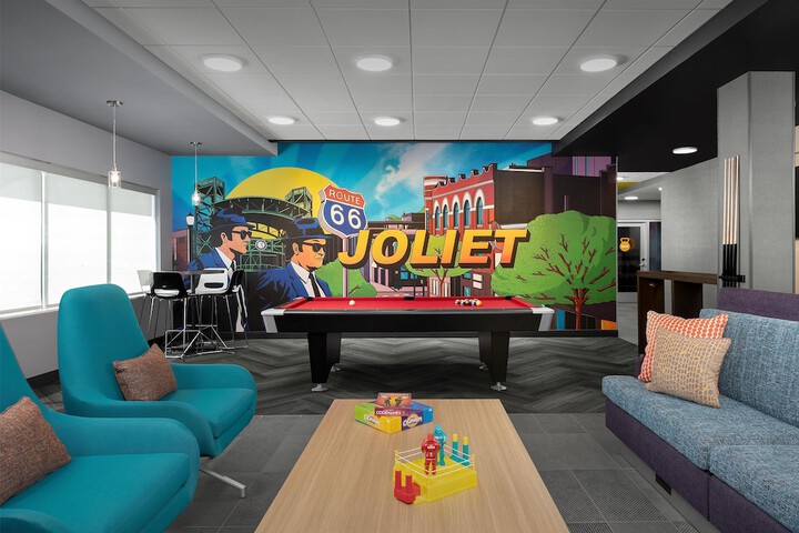 Hotel Interior 3 of 38