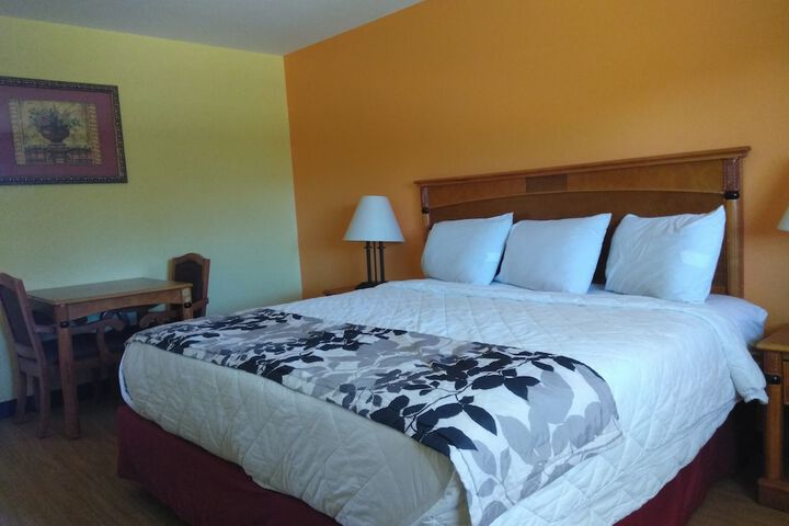 Room 5 of 21