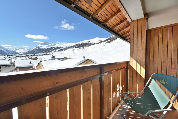 Terrace/Patio 64 of 65