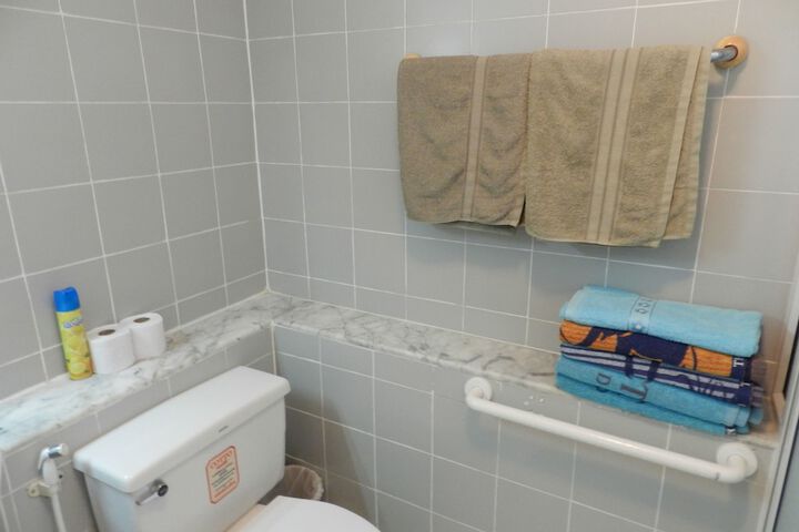 Room 156 of 259