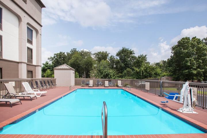 Photo of Wingate by Wyndham North Little Rock Pool