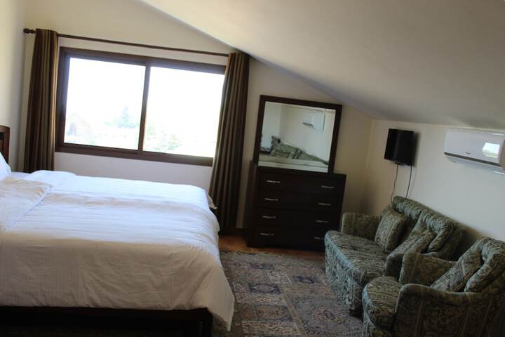 Room 29 of 31
