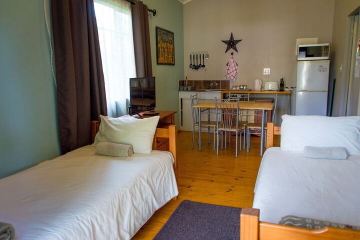 Room 16 of 42