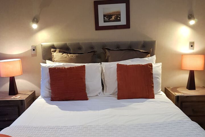 Room 15 of 53