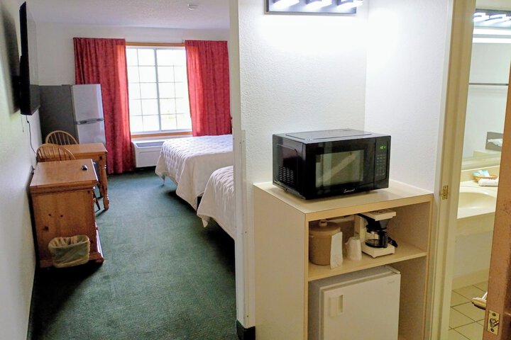 Room 18 of 42